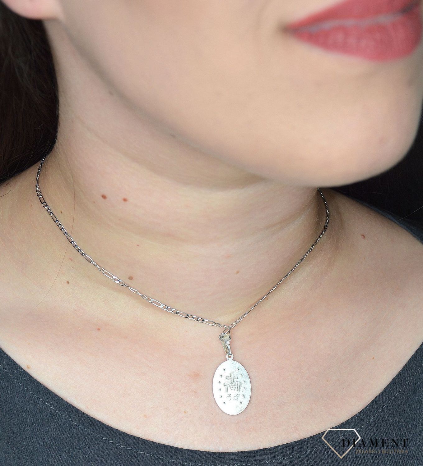 Łańcuszek srebrny 925 Figaro rodowana DIA-LAN-2091R-60-925 (2).jpg